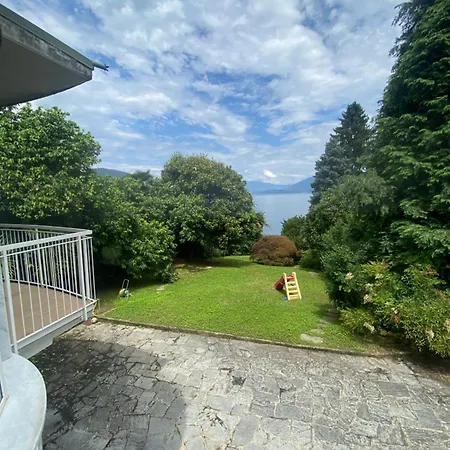 Villa Lakefront Private *
