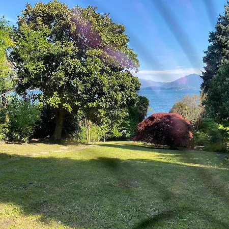Lakefront Private Villa